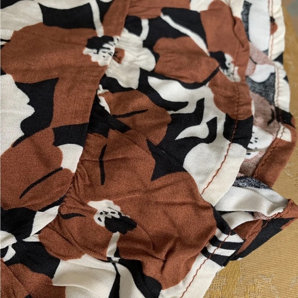 Easel Coffee Print Loose Fitting Dress (L) - Picture 14 of 16